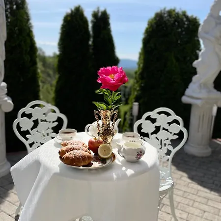 Dom Denari Вилла